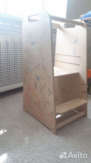 Башня помощника монтессори