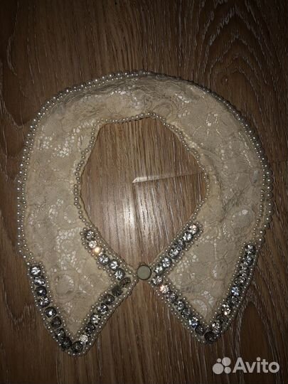 Воротник съемный бежевый