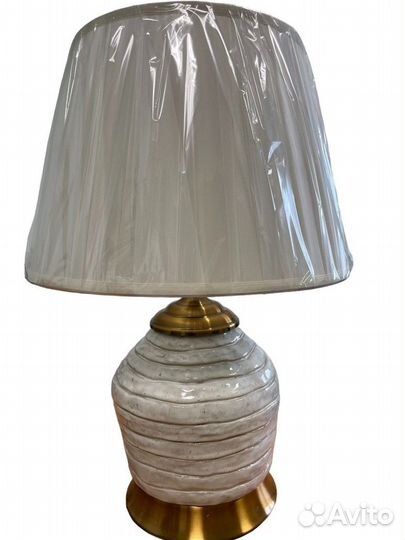 Керамическая лампа ручной работы