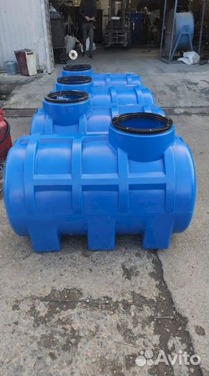 Ёмкость пластиковая в обрешётке