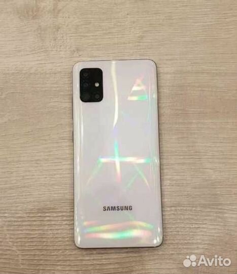 Samsung Galaxy A51, 4/64 ГБ