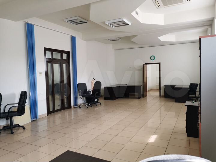 Офис 504 м2 на ул.Красная