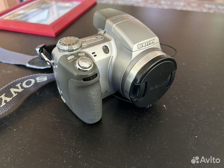 Компактный фотоаппарат sony dsc-h2