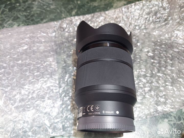 Объектив sony