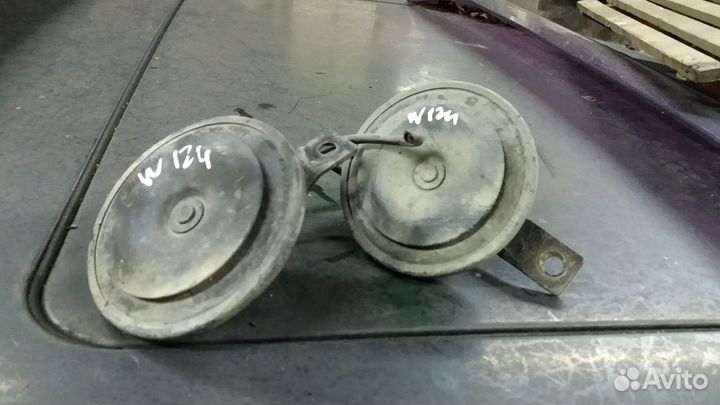 Сигнал mb w124 оригинал