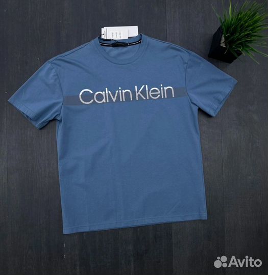 Футболка летняя Calvin Klein