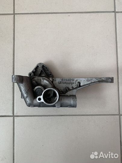 Насос масляный Mercedes-Benz GLK-класс