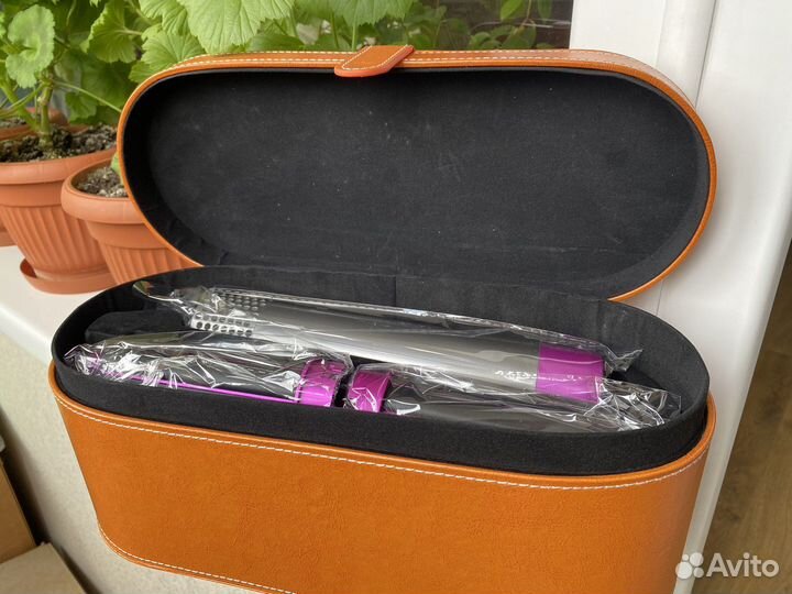 Фен Dyson (5 насадок)