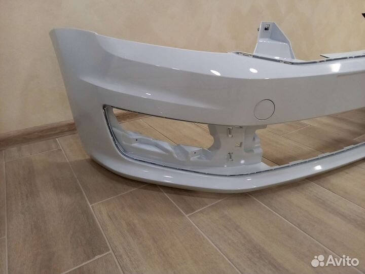 Volkswagen polo бампер передний белый 2018г