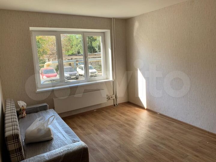 1-к. квартира, 38 м², 1/10 эт.