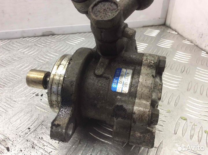 Насос гидроусилителя руля Nissan X-Trail 43121165