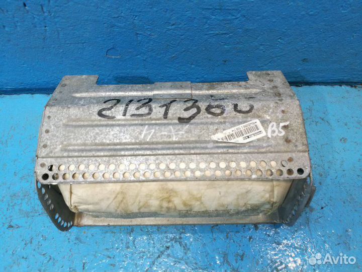 Подушка безопасности в торпедо Ауди А4 Audi B5