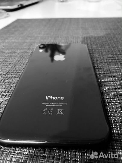 iPhone Xr, 64 ГБ