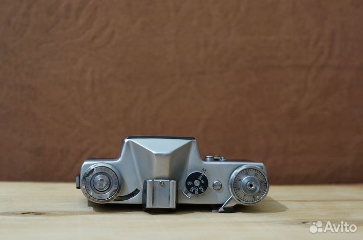 Фотоаппарат Зенит Е. Плёночник СССР