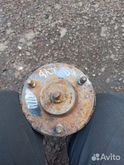 Стойка передняя на саненг Кайрон 2009г