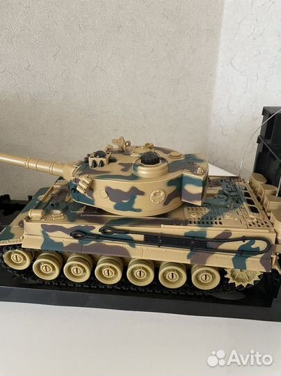 Танк на пульте управления