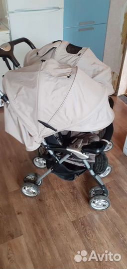 Коляска для двойни