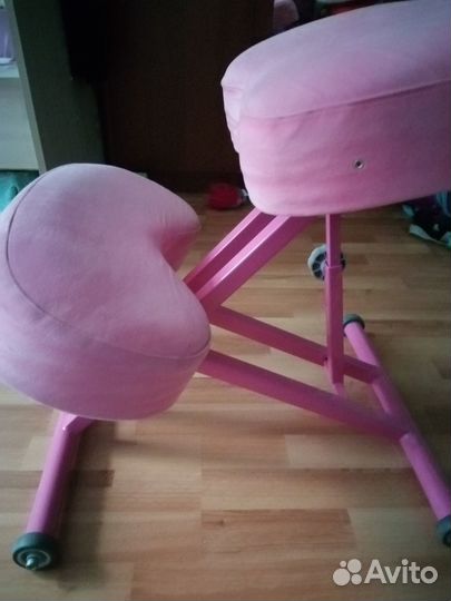 Коленный стул