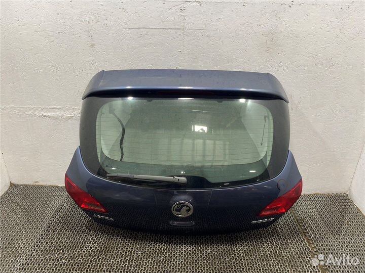 Крышка багажника Opel Astra J, 2010