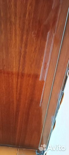 Шкаф распашной 3-х створчатый