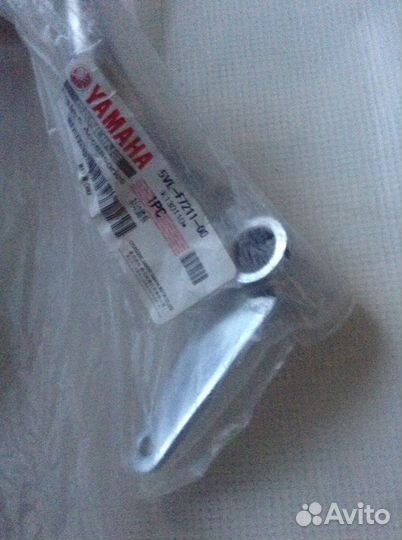 Оригинальная педаль тормоза Yamaha YBR 125