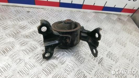 Подушка кпп opel antara (GNT18T502)