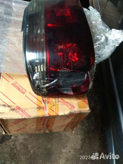 Фонарь задний