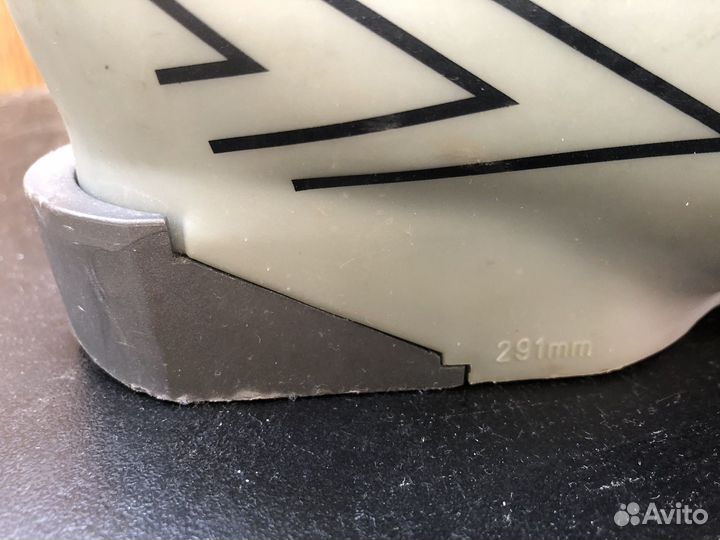 Горнолыжные ботинки