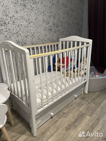 Десткия кроватка с ортопедическим матрасом