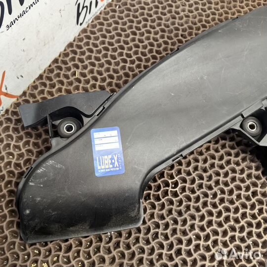 Воздуховод BMW b37 b38 f45 f46 f48 f39 mini f54