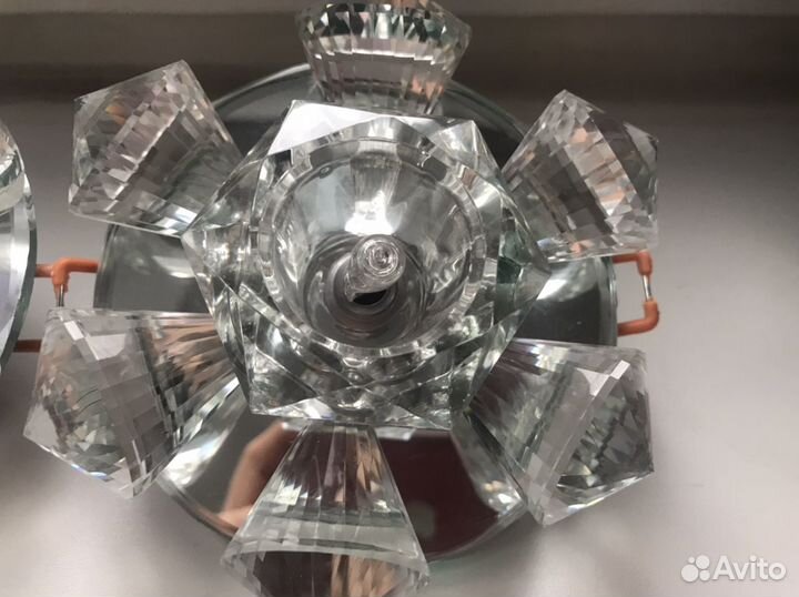 Светильник встраиваемый