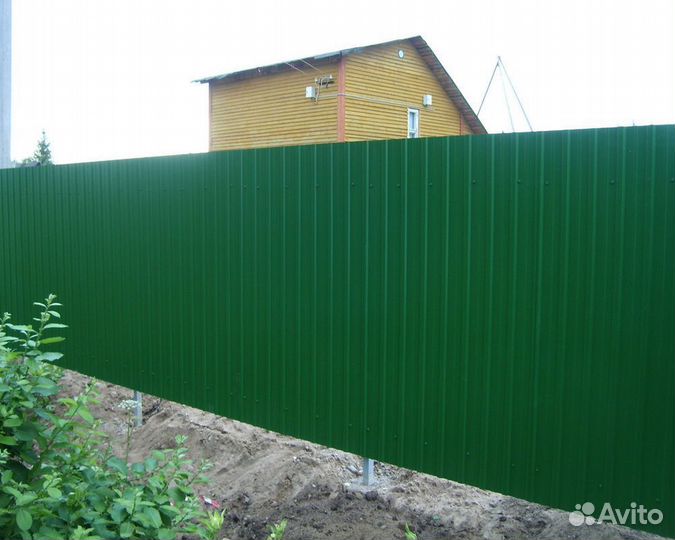 Профнастил зеленый. Металлопрокат