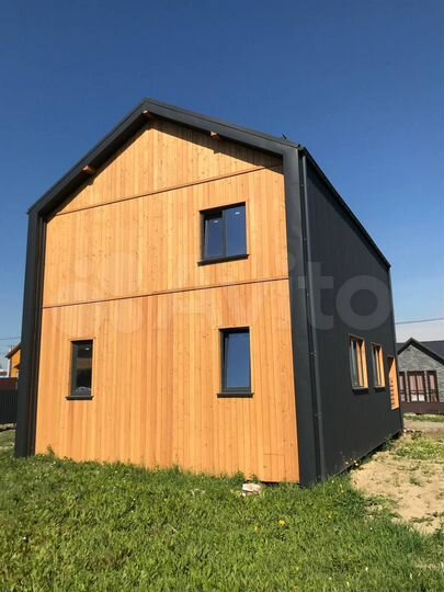 Коттедж 160 м² на участке 8 сот.