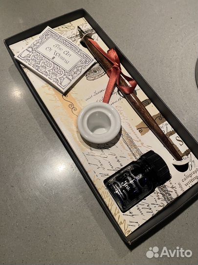 Подарочный набор для каллиграфии Manuskript