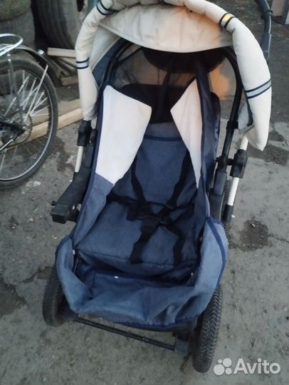 Детская коляска