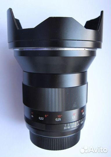 Объектив Zeiss Distagon T* 2,8/21 mm ZE для Canon