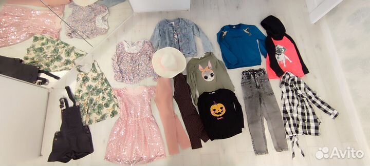 Пакет одежды для девочки 122-128