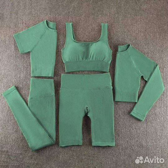 Костюм для фитнеса