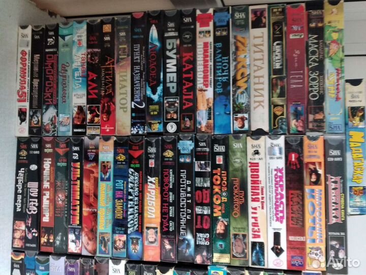 Видео кассеты 107 штук. Жанры разные