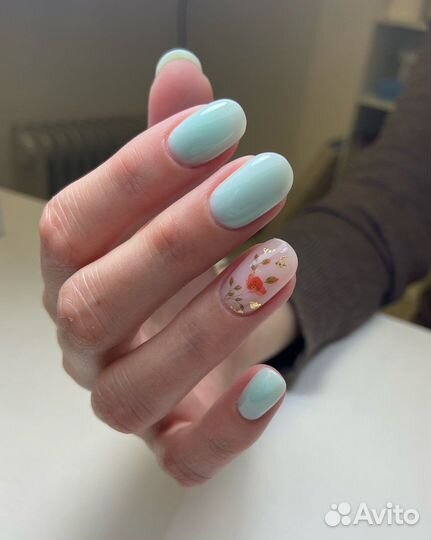 Маникюр/педикюр