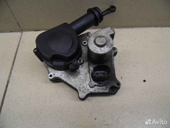 Механизм изменения длины впускного коллектора Pass