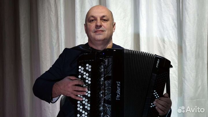 Аккордеонист, баянист