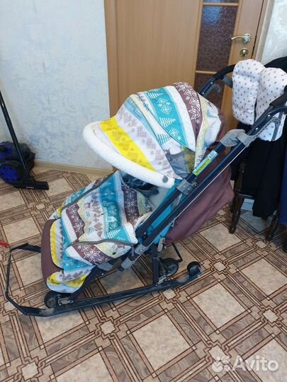 Продам санки
