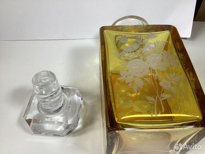 Антикварный штофф. Европа