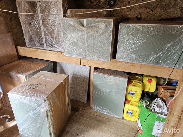 Кухонный шкаф бу