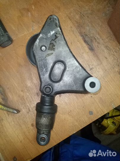 Натяжной ролик тойота камри 40 2.4