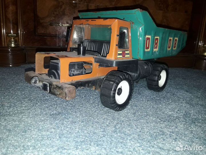 Железный грузовик СССР