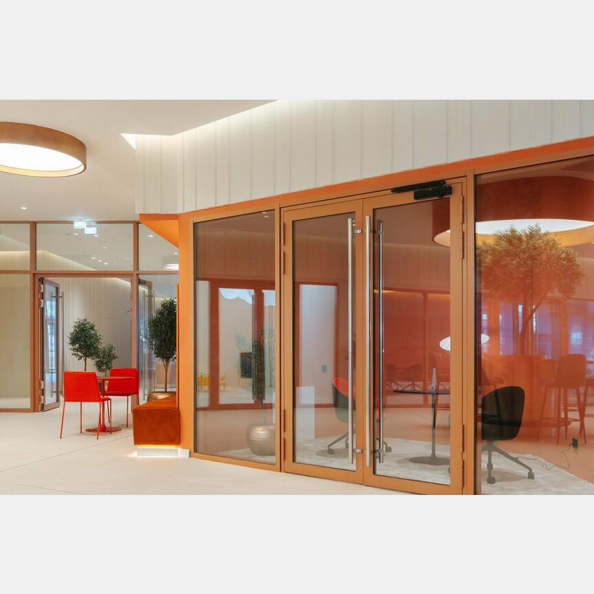 1-к. квартира, 42,8 м², 21/50 эт.