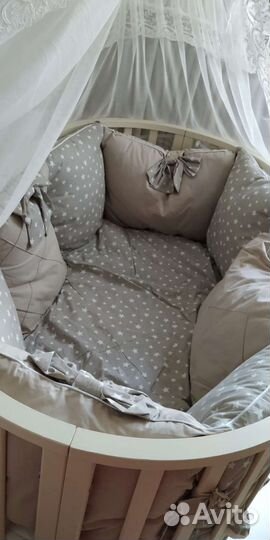 Детская кроватка