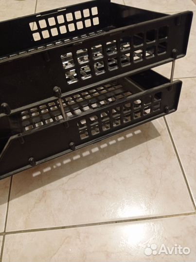 Лоток для бумаг горизонтальный